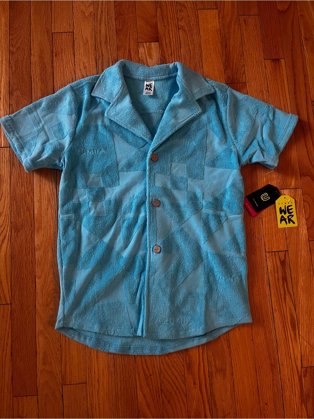 Zumba Fitness Light Blue Short-Sleeve Button-Down Shirt